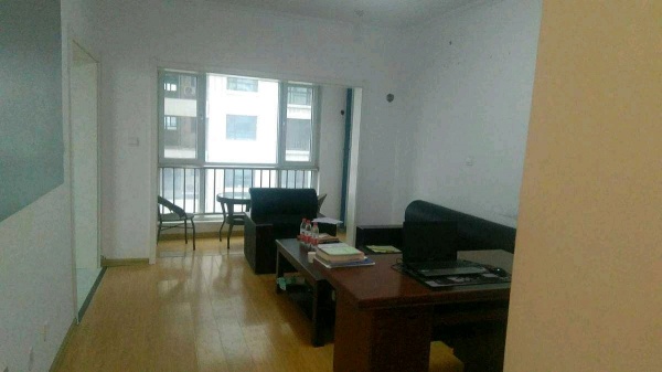 鶴壁CBD中心金融大廈配樓，商住兩用 可租可售新區(qū)??淇河邊金融大廈財富公館18樓∕24樓,61㎡。